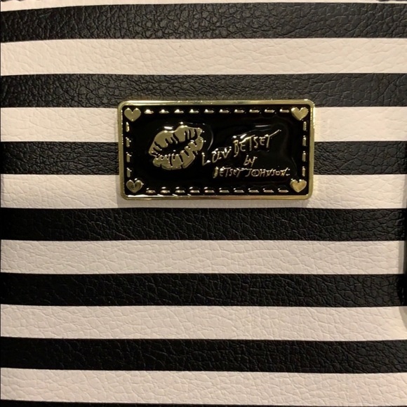 NWT Betsey Johnson Satchel - Picture 3 of 5